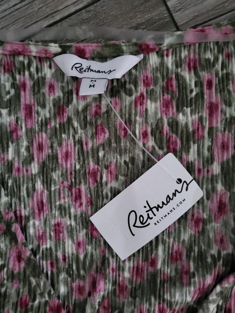NWT Pink and Olive Green Floral Printed Pleated Midi Dress Flutter Sleeve M - Picture 3 of 10